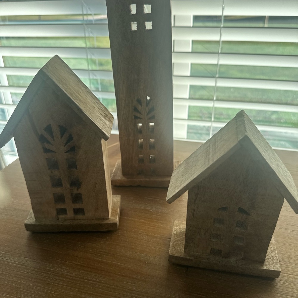 Wooden Decorative House Set